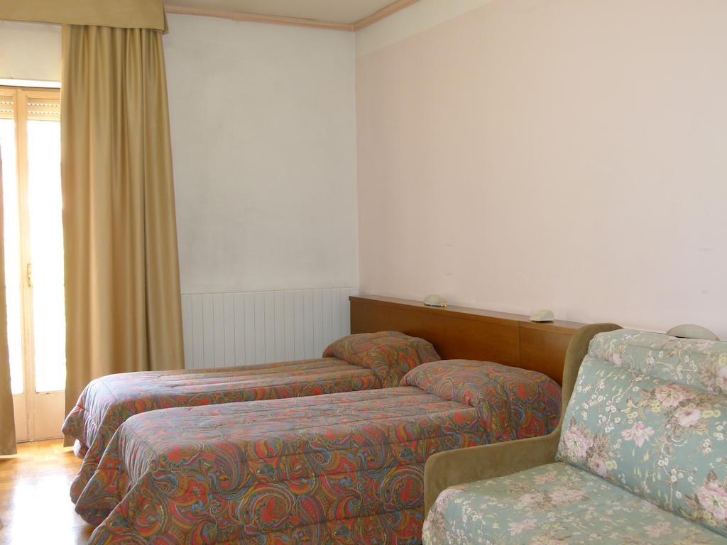 Hotel Cursula Cascia Bilik gambar